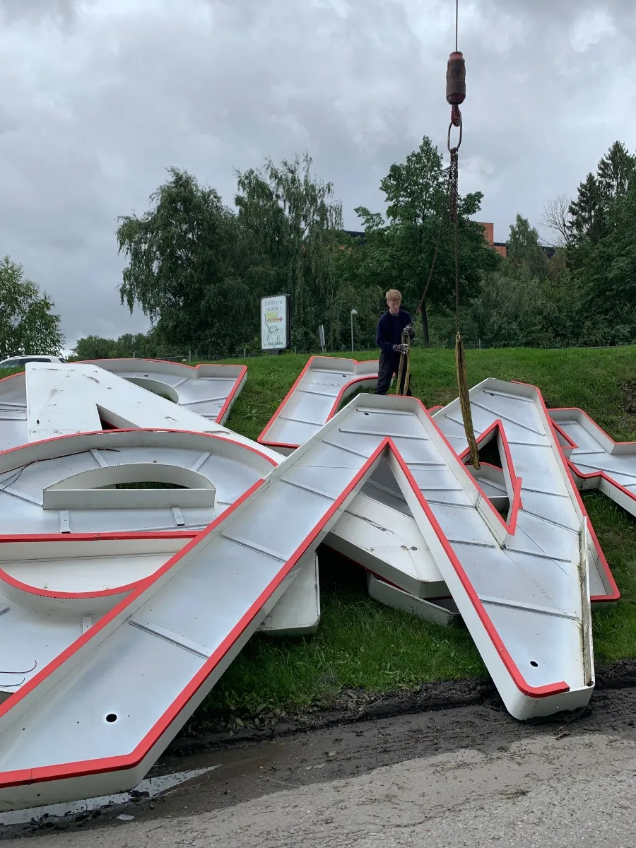 Montage – arbete i fält 12